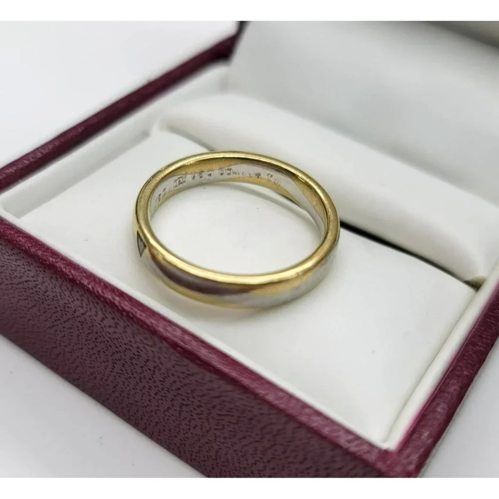 18k Yellow Gold and 950 White Platinum Wave Ring with Triangle Diamond CT3